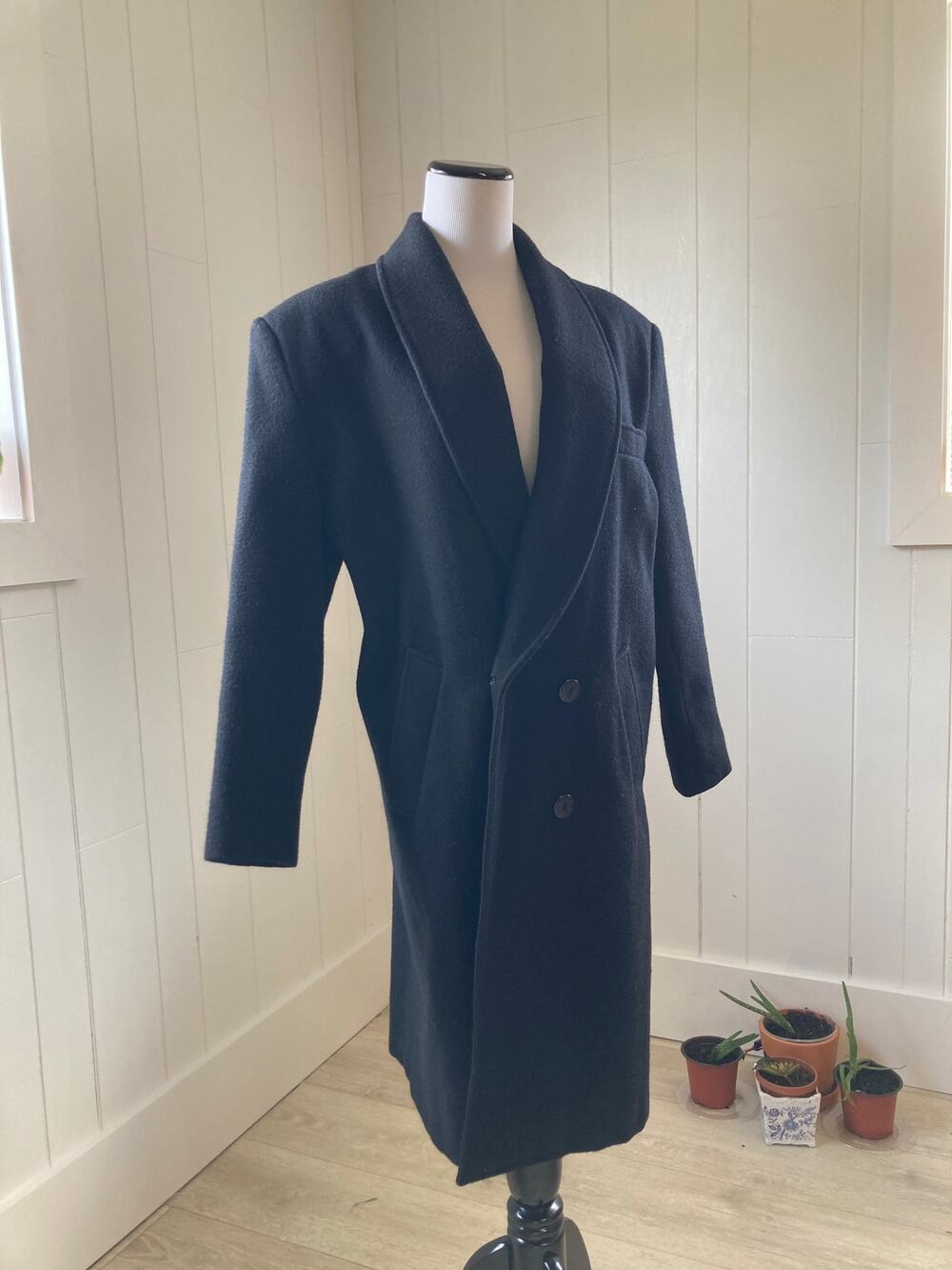 New York Style 100% Wool Black Coat, Size 8